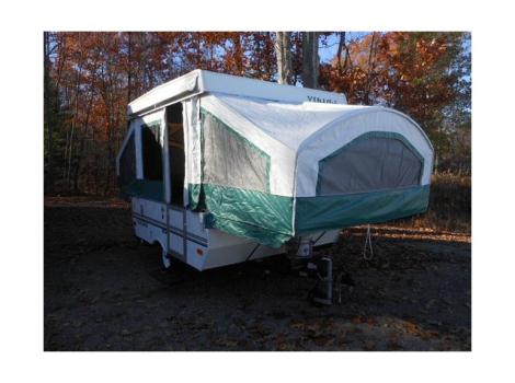 2002 Forest River Viking 176