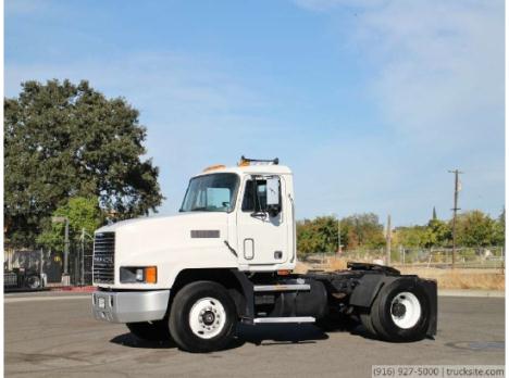 1992 MACK CH600 Conventional Day Cab Tractor
