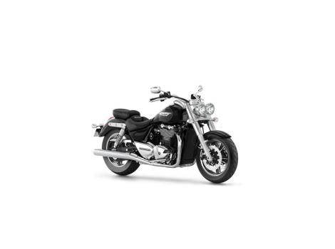 2015 Triumph Thunderbird Commander Two-Tone