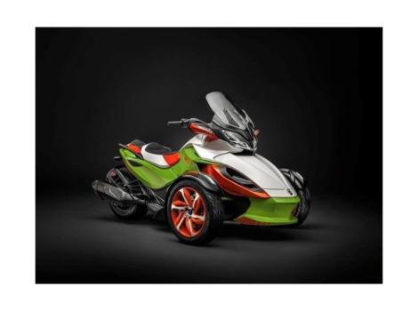 2015 Can-Am Spyder ST-S Special Series SE5 S SPECIAL SERIES SE5