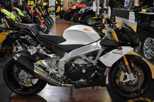 2015  Aprilia  Tuono V4 ABS