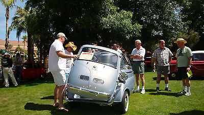 Other Makes : Bubble Window Cabriolet Z-Moulding 1956 bmw isetta bubble window cabriolet