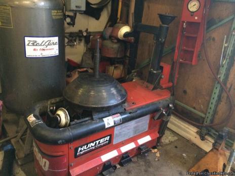 Hunter tire machine and balancer, 0