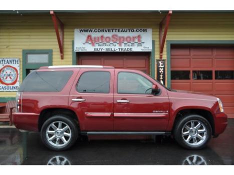 GMC : Yukon AWD 4dr 2008 gmc yukon denali awd fully loaded 3 rd row seats dvd nav l k