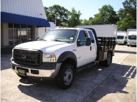 2007 Ford F450 Supercab with Flatbed - 4WD/DRW - DIESEL