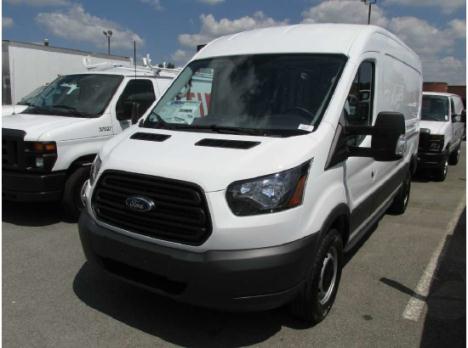 2015 Ford 2015 Ford 250 Transit Mid-Roof