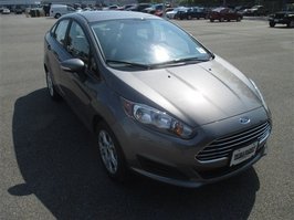 New 2014 Ford Fiesta SE