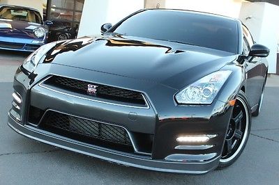 Nissan : GT-R Black Edition 2014 nissan gt r black edition fully loaded very fast blk blk clean carfax