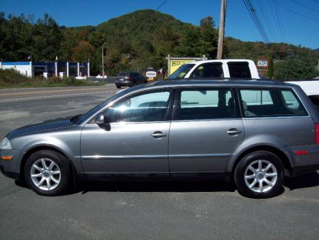 2004 VW Passat Wagon with All Wheel Drive