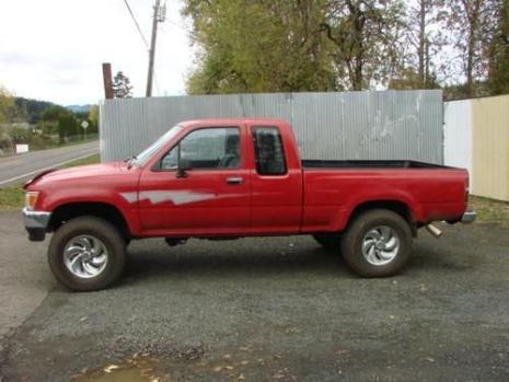 1992 Toyota XtraCab Pickup, 4x4, Clean Title, 6cyl, 5 sp
