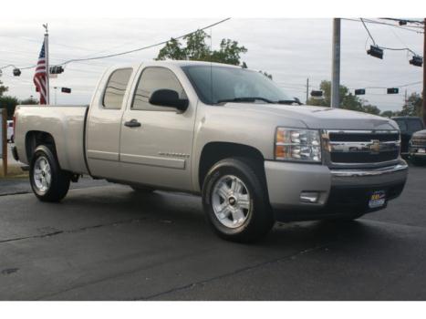Chevrolet : Silverado 1500 4WD Ext Cab 4 x 4 lt 1 extended cab 5.3 liter automatic bedliner z 71 alloy wheels clean