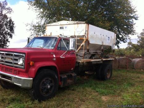 Feed Truck for Sale
