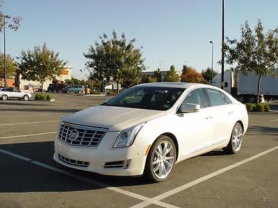 Cadillac : XTS LUXURY EDITION 2014 cadillac xts luxury edition only 130 original miles loaded like new l k