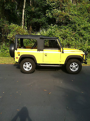 Land Rover : Defender Yellow 1995 land rover defender 90 no rust low mileage 57 k no work needed buy it an