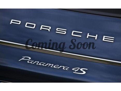 Porsche : Panamera 4S In beautiful Cream Yachting Blue!