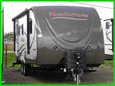 2015 Cruiser RV Radiance 23RBUS New TRAVEL TRAILER RV CAMPER REAR BATHROOM