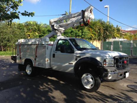 2006 Ford F550 42ft Altec AT37G Bucket Truck – M101041