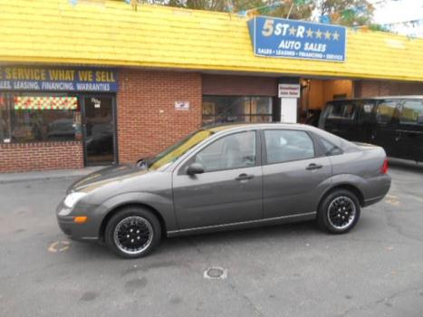 2006 Ford Focus ZX4 East Meadow, NY