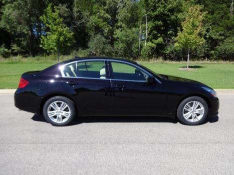 2012 INFINITI G37 Sedan AWD x 4dr Sedan