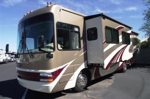 2006 National Tropical 340T LOW MILES