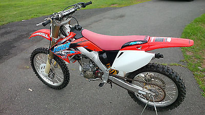 Honda : CRF LOW HOURS | GREAT CONDITION