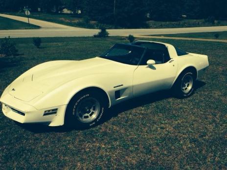 82 Corvette nice.