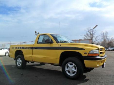 Yellow 1999 Dodge Dakota Reg. Cab 6-ft. Bed 4WD - Dealer: Longmont
