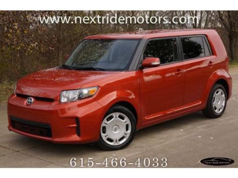 Scion : xB Base 4dr Wag Base 4dr Wag Manual Abs - 4-Wheel Antenna Type - Mast Armrests - Drivers Seat