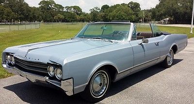 Oldsmobile : Eighty-Eight DYNAMIC 88 1965 oldsmobile dynamic 88 convertible automatic clean blue black cloth interior