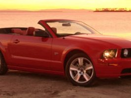 Used 2005 Ford Mustang