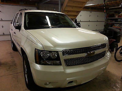 Chevrolet : Avalanche ltz 2008 avalanche ltz white diamond