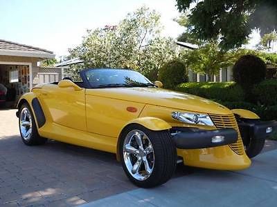Chrysler : Prowler All options 3000 miles yellow last year made all original flawless condition cal car