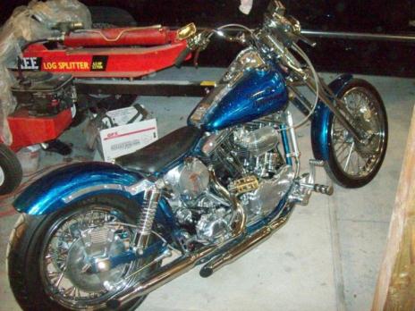 !966 Harley Davidson FLH