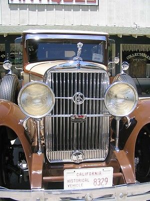 Cadillac : Other Town Sedan 1930 cadillac lasalle 340 town sedan