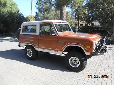 Ford : Bronco Sport Early Ford Bronco 1975 Uncut 302 auto PB PS Lifted New Drive train Awesome