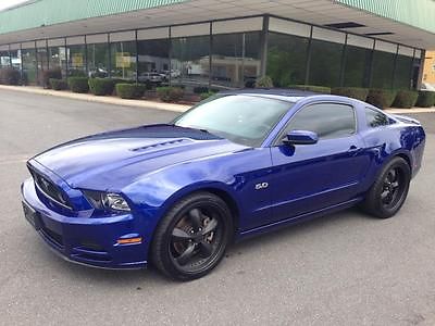 Ford : Mustang GT Coupe - Manual Transmission GT - 5.0L - Coupe - Manual Transmission - Wheels - Low Miles?