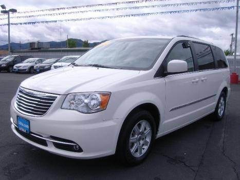 2013 Chrysler Town & Country Touring Grants Pass, OR