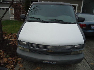 Chevrolet : Astro Base Standard Cargo Van 3-Door 2004 chevrolet astro base standard cargo van 3 door 4.3 l