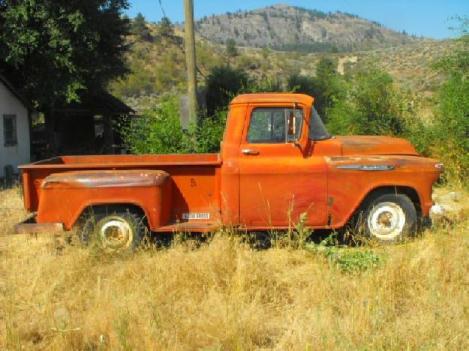 1957 Chevrolet 3200 for: $8000