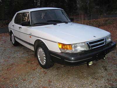 Saab : 900 S Sedan 1992 saab 900 s 900 s 4 dr sedan