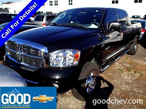 2008 DODGE Ram 1500 SXT 4dr Mega Cab 4WD SB