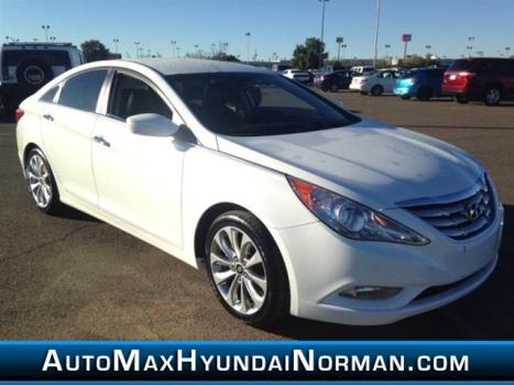 2011 HYUNDAI Sonata Limited 4dr Sedan 6A w/ Wine Interior