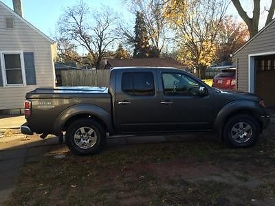 Nissan : Frontier NISMO- Nissan International Motor Sports Limited  Clean, used mid-sized truck