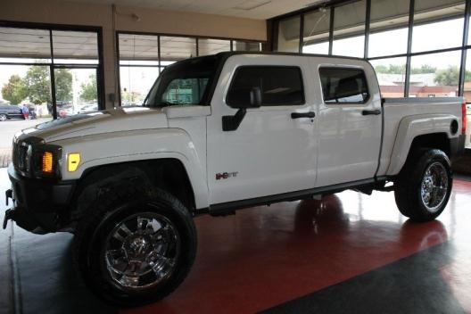 2010 HUMMER H3T 4WD 5 Speed Manual!