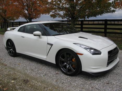 Nissan : GT-R 2dr Cpe Man Ivory Pearl White Premium 100% Stock With Brand New Factory Spec Potenzas New!