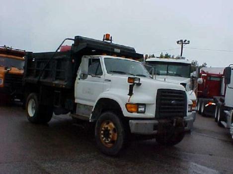 Ford f800 single axle dump truck for sale