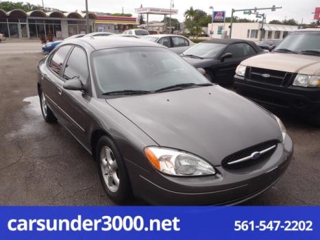 2002 Ford Taurus 4dr Sdn SES Deluxe