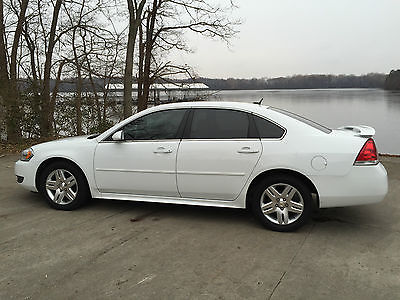 Chevrolet : Impala LT2 2010 chevy impala lt 2 white lt grey leather interior very clean well maintained