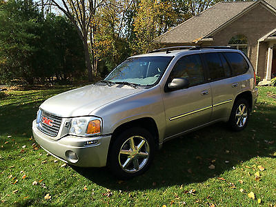GMC : Envoy Leather Silver 4x4 AWD, Grey Leather Interior..Priced to sell fast!