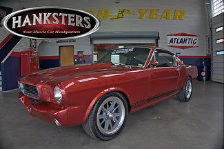 Ford : Mustang Fastback 1966 red fastback